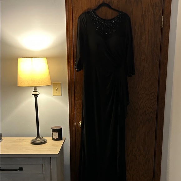 Alex Evenings Dresses & Skirts - Alex Evenings Elegant Black Gown Size 14